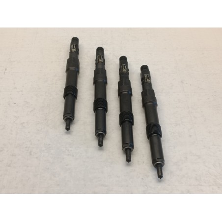 Kit 4 iniettori Ford Mondeo 2 serie 2.0D 6s7q-9k546-ba ejdr00801d  A11181