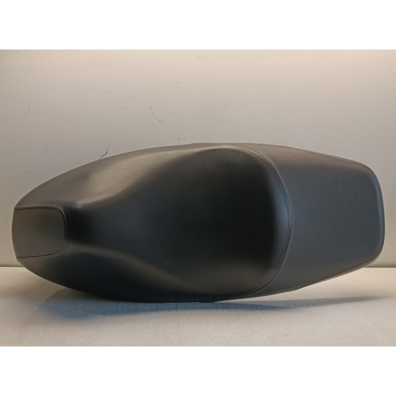 Sella vano casco Honda Sh 2017 2019 77200K77D00 81250-k77-v000  A11230