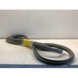 Guarnizione gomma ossatura porta anteriore destra Fiat 500X  A11341